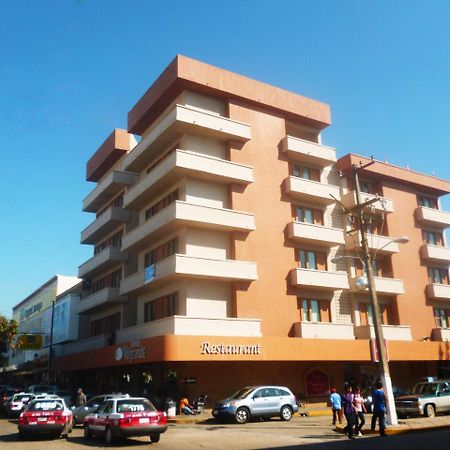 Hotel Valgrande Coatzacoalcos Exterior photo